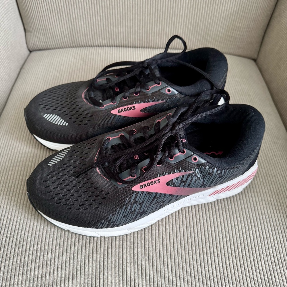 Brooks Addiction GTS 15 - Black/Ebony/Mauvewood - Women's 9 Extra Winde (2E)